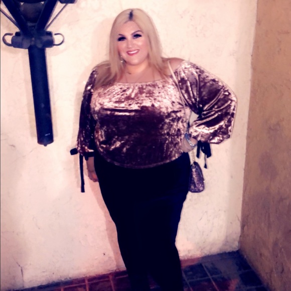 Meet your Posher, Stephanie - Picture 7 of 7